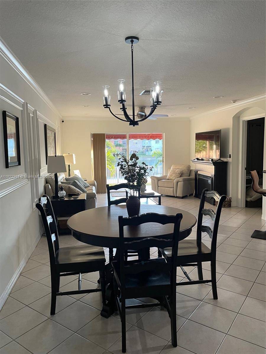 Miami, FL 33185,16388 SW 47th Ter