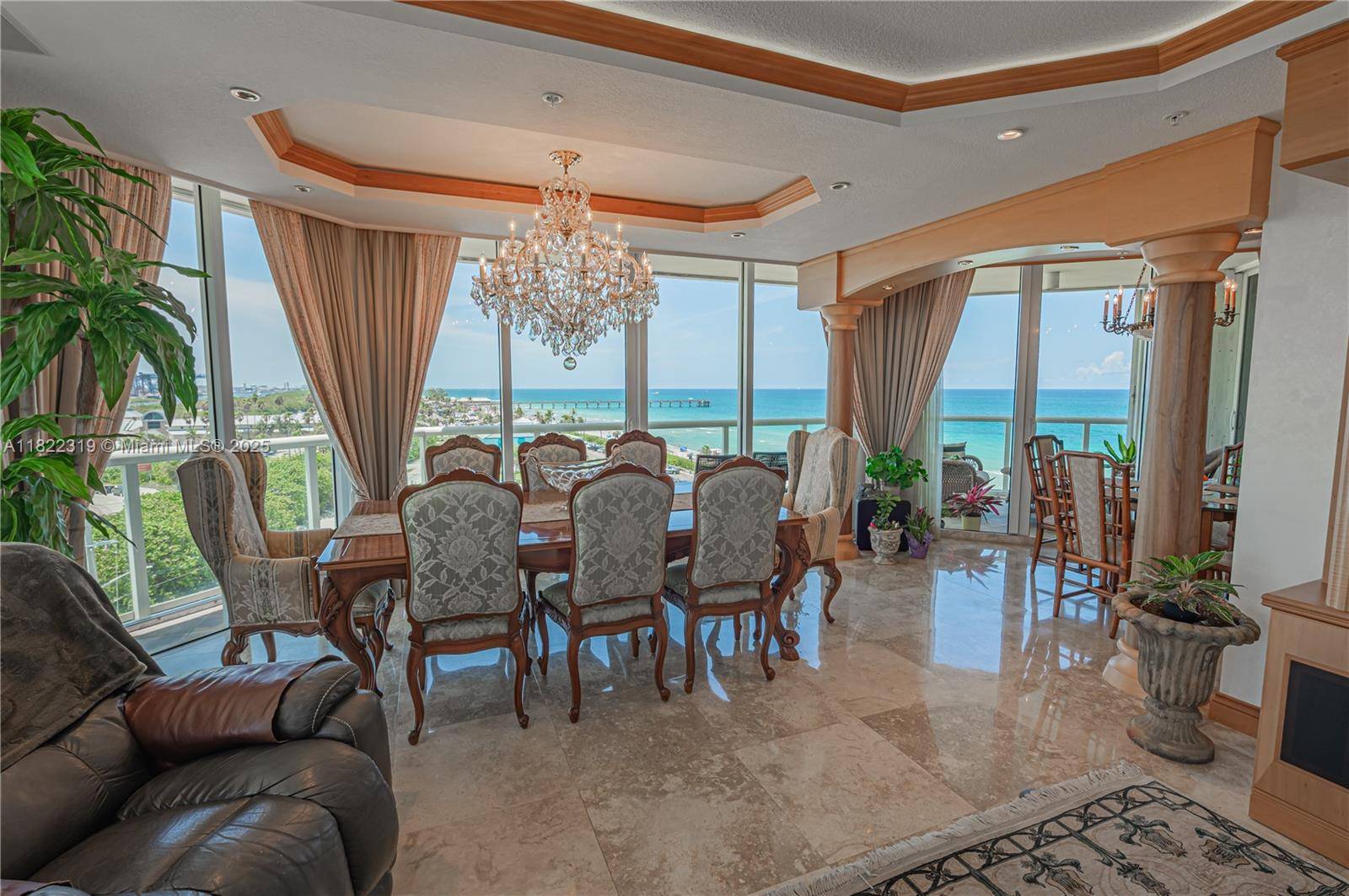 Hollywood, FL 33019,6051 N Ocean Dr #704