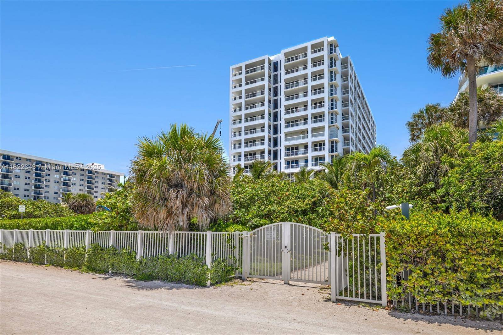 Surfside, FL 33154,9341 Collins Ave #705