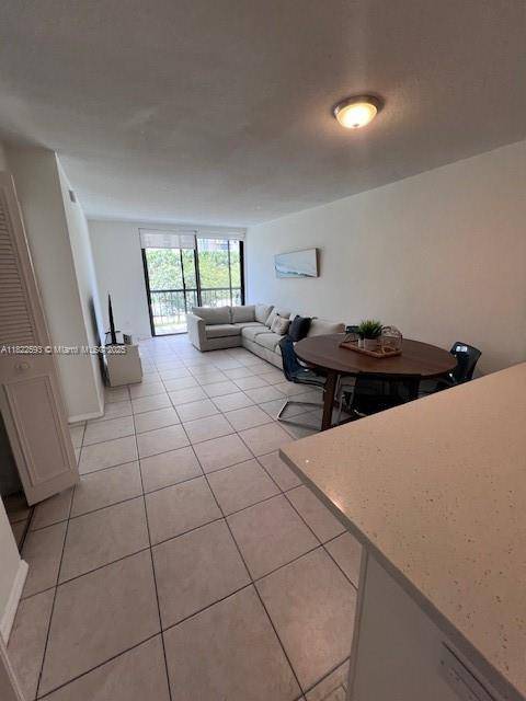 North Miami, FL 33181,2345 NE 135th St #307
