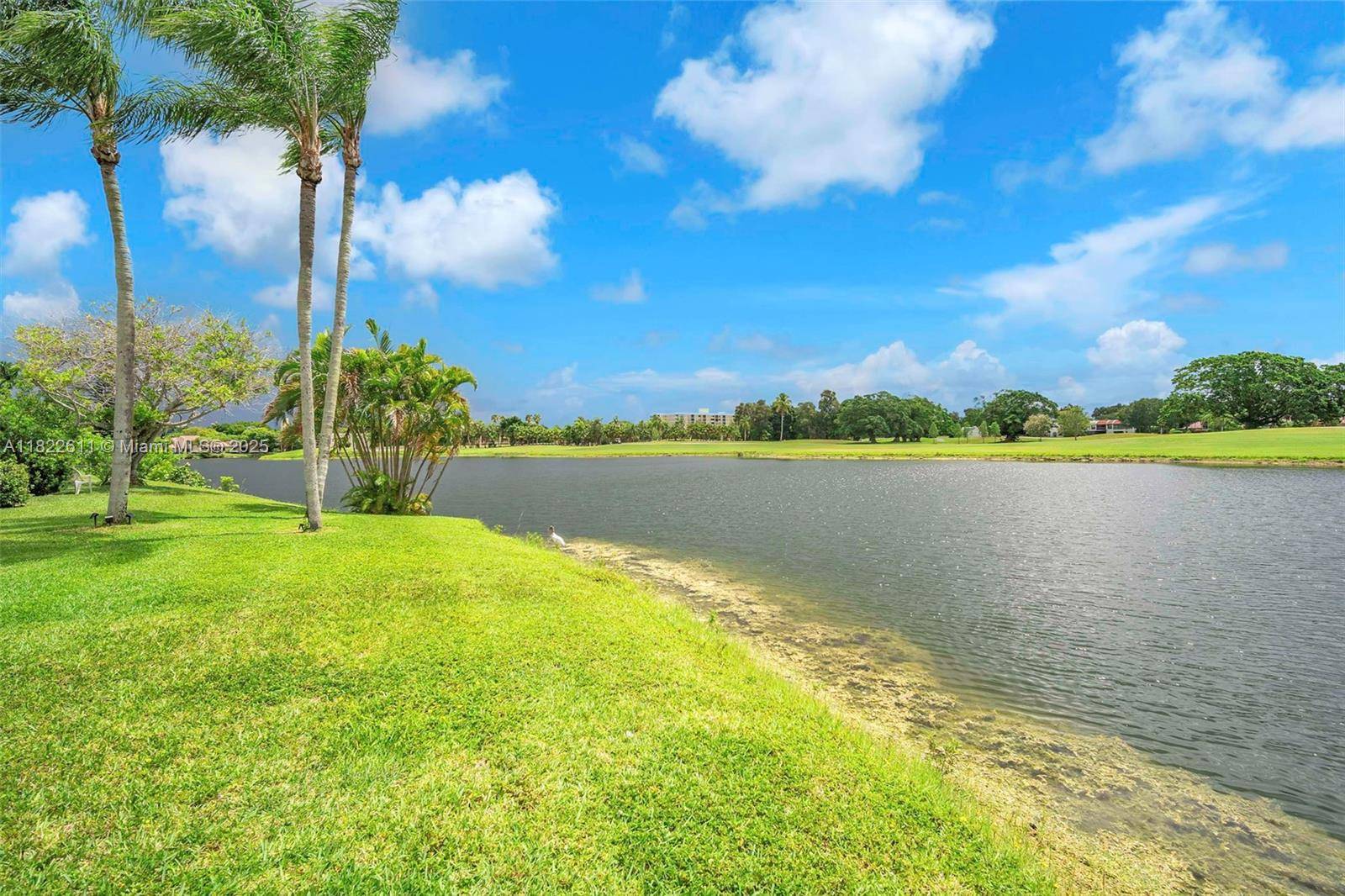 Weston, FL 33326,566 VILLAGE LAKE DRIVE