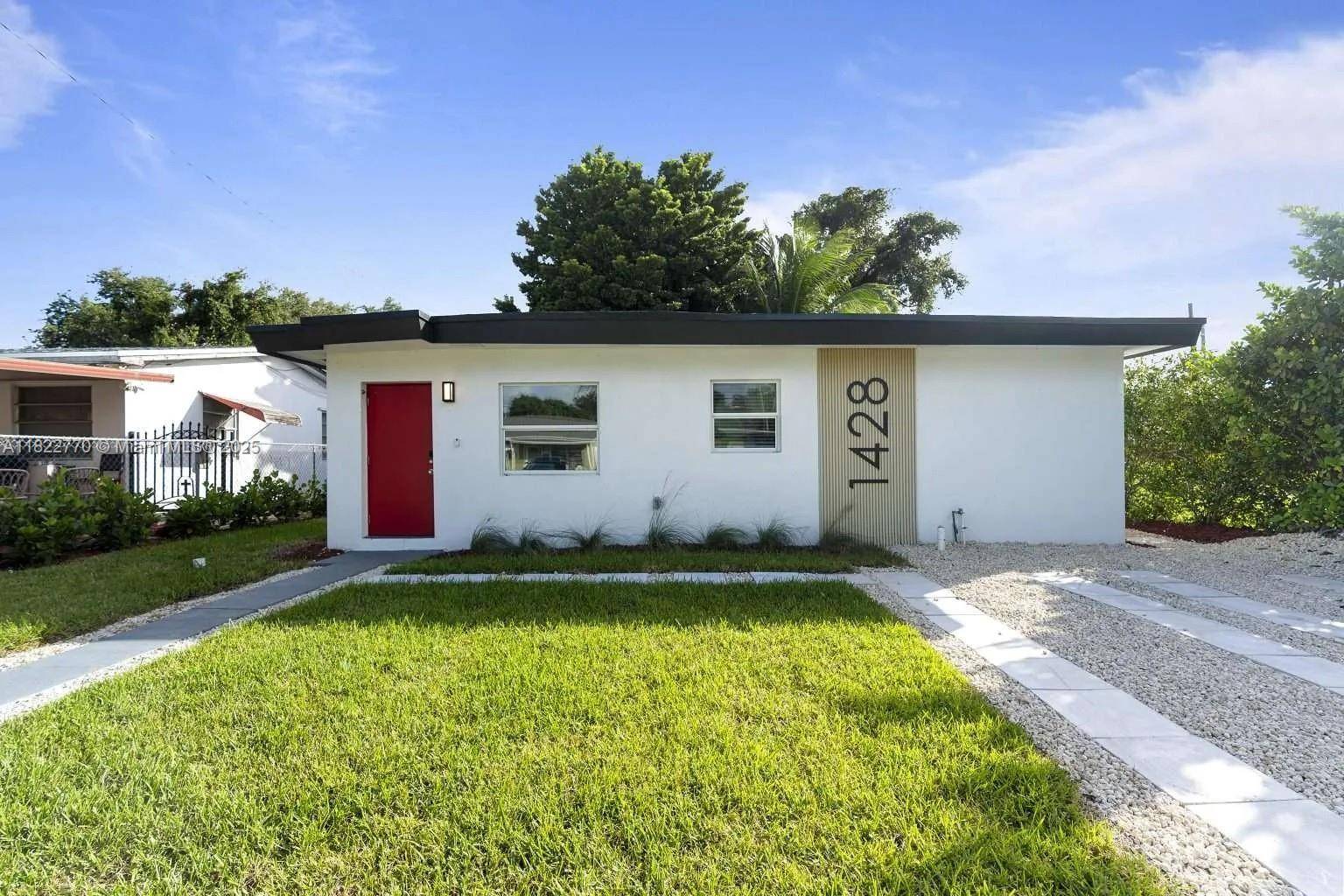 North Miami Beach, FL 33162,1428 NE 153rd Ter