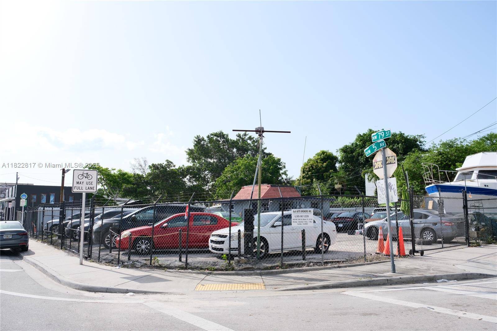Miami, FL 33150,490 NW 79th St