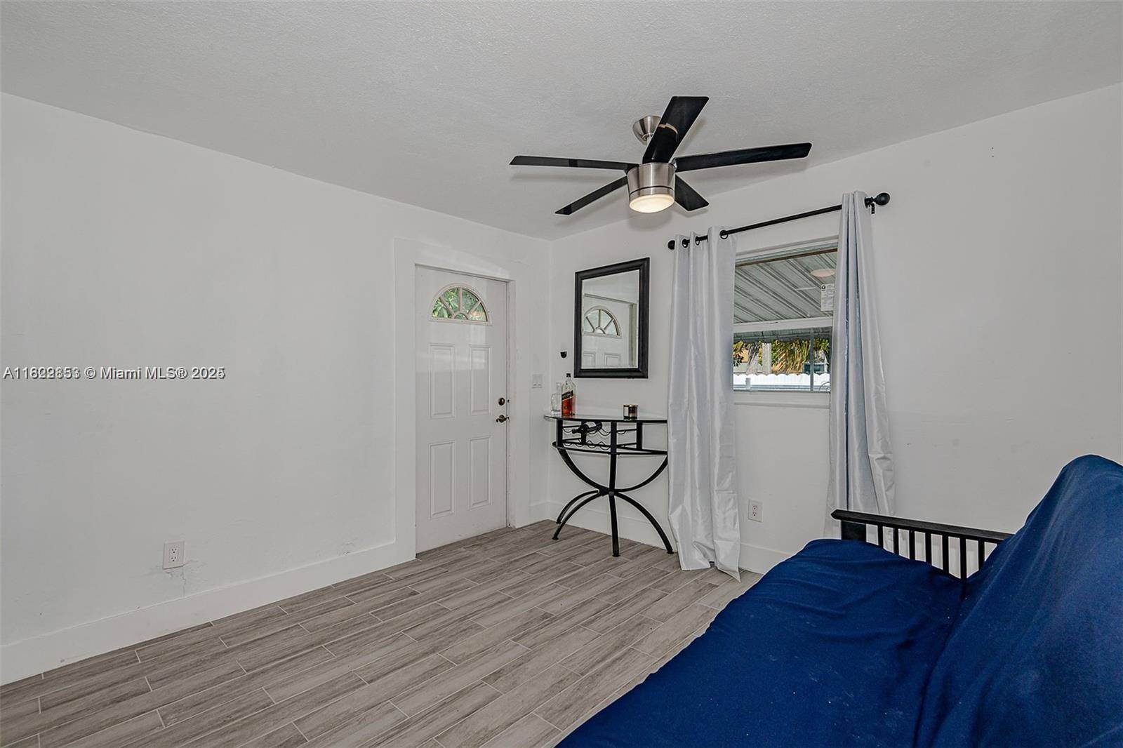 Miami, FL 33133,2425 SW 26th Terr #A