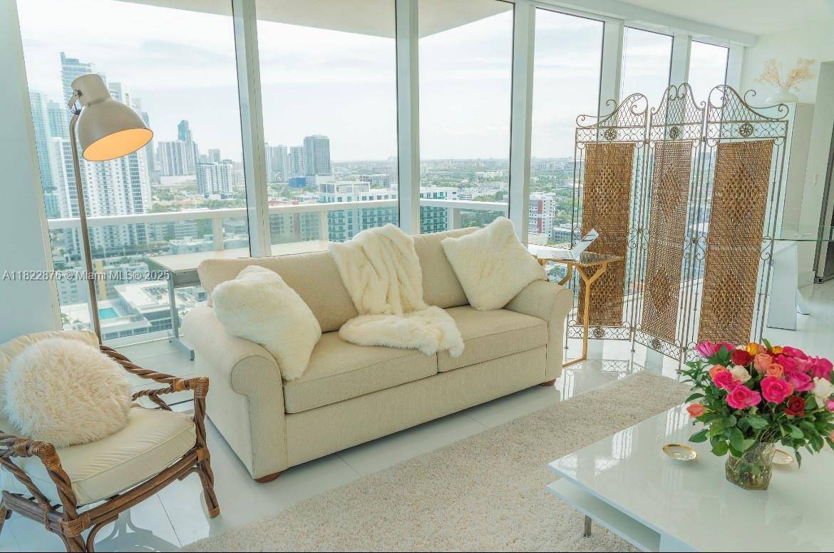 Miami, FL 33137,600 NE 27th St #2605