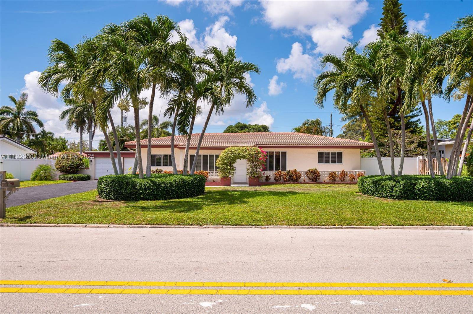 Boca Raton, FL 33431,435 NE 36th St