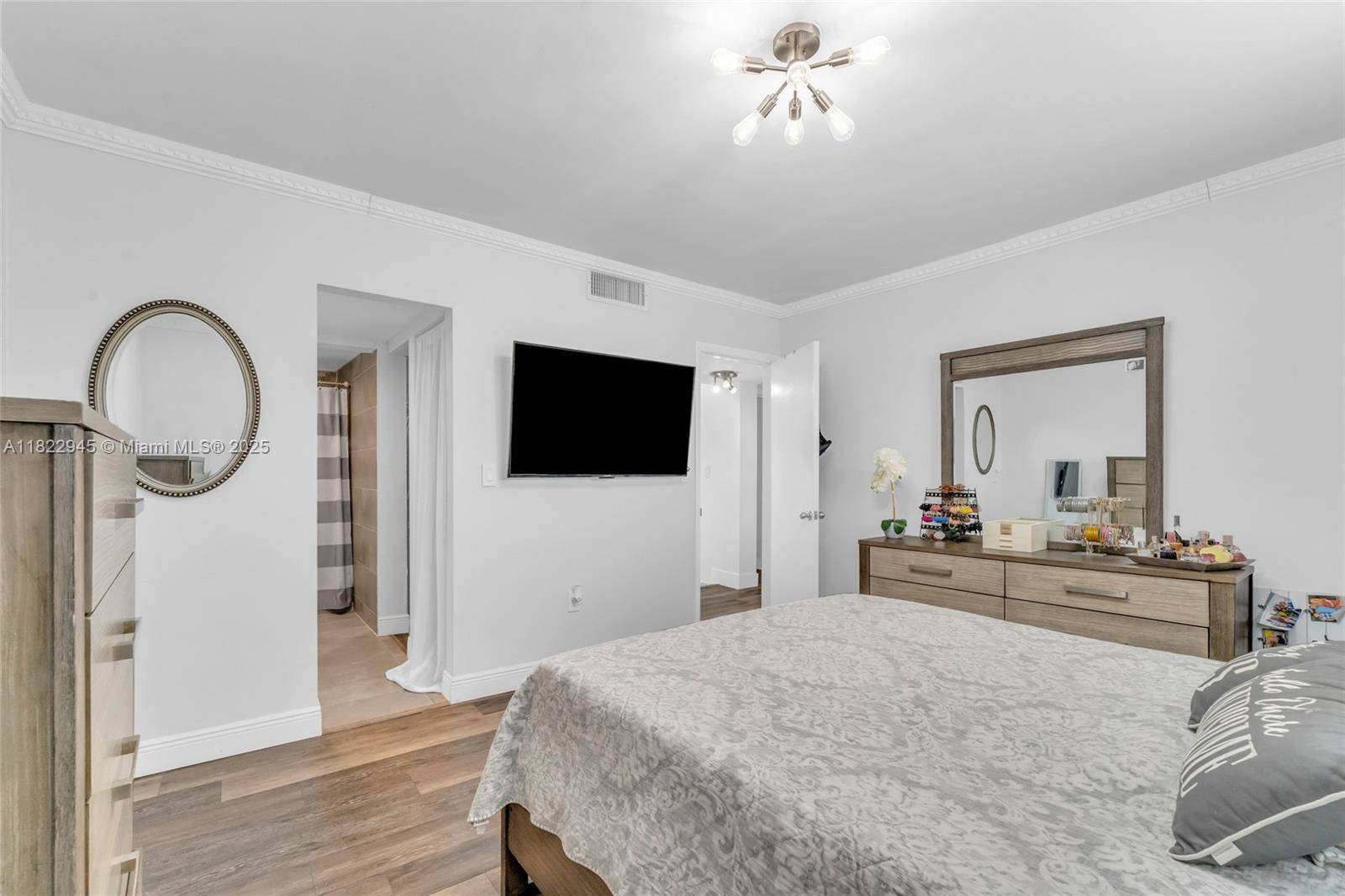 Miami, FL 33183,6728 SW 140th Ct