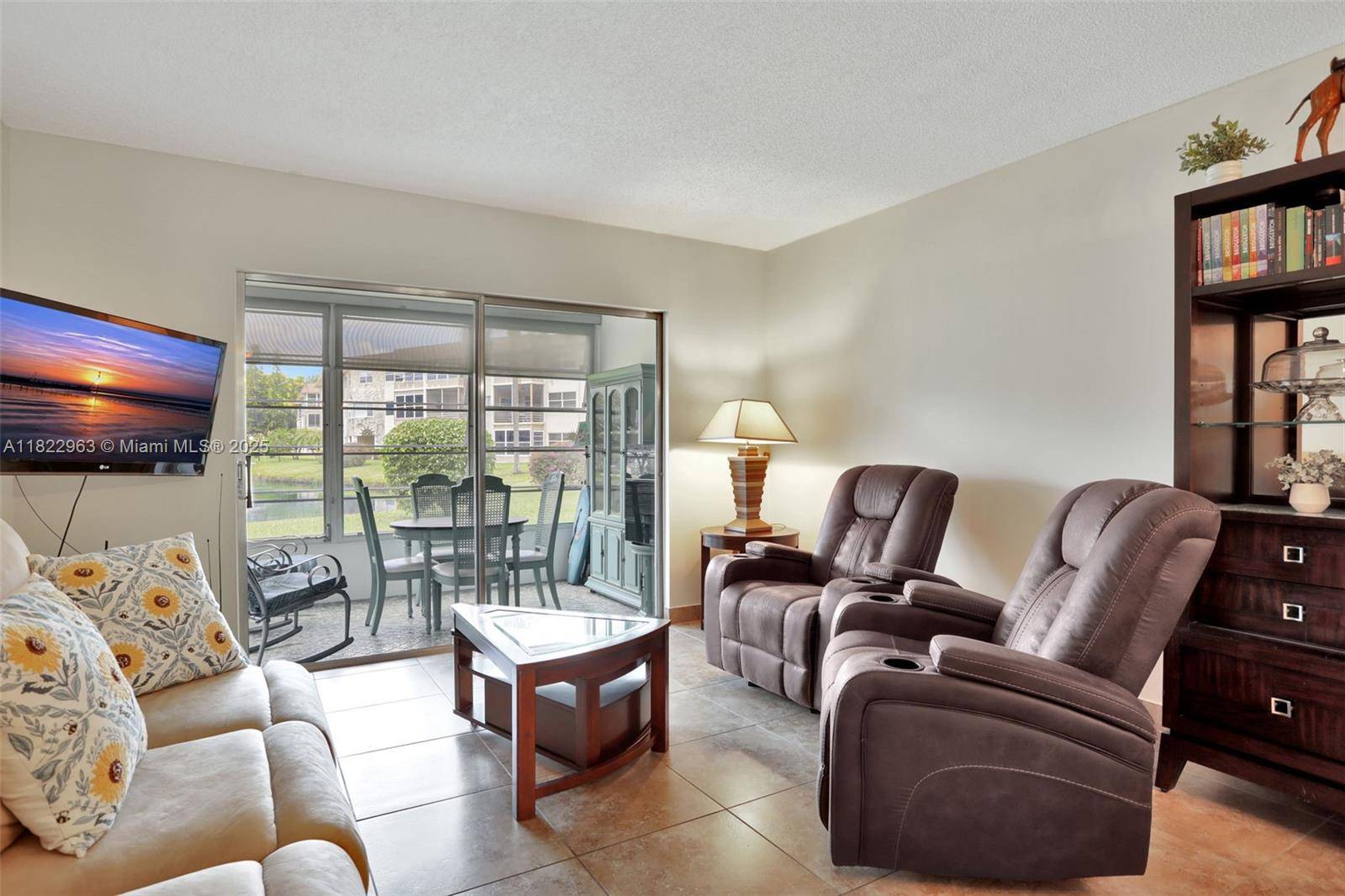Lauderdale Lakes, FL 33319,3401 NW 47th Ave #413