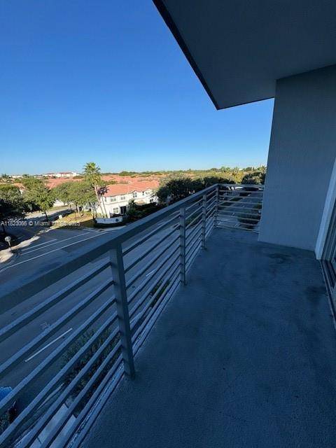 Doral, FL 33178,7875 NW 107th Ave #407