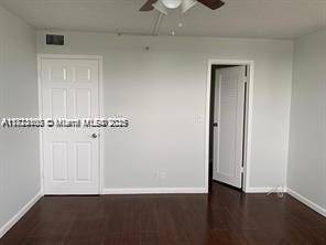Davie, FL 33328,3100 W Rolling Hills Cir #101