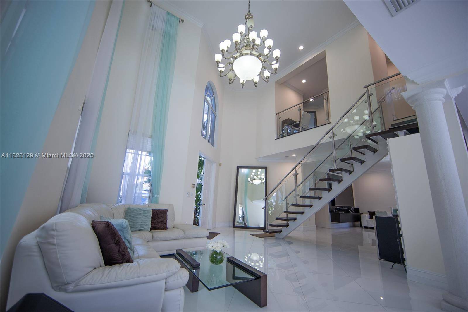 Sunny Isles Beach, FL 33160,19474 39th Ave #n/a
