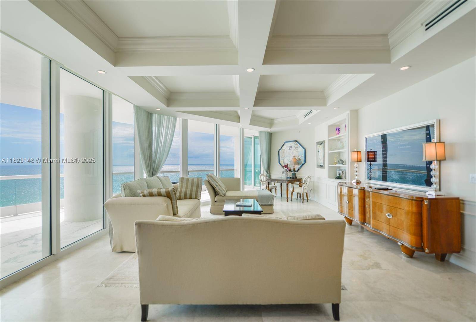 Sunny Isles Beach, FL 33160,16051 Collins Ave #1104