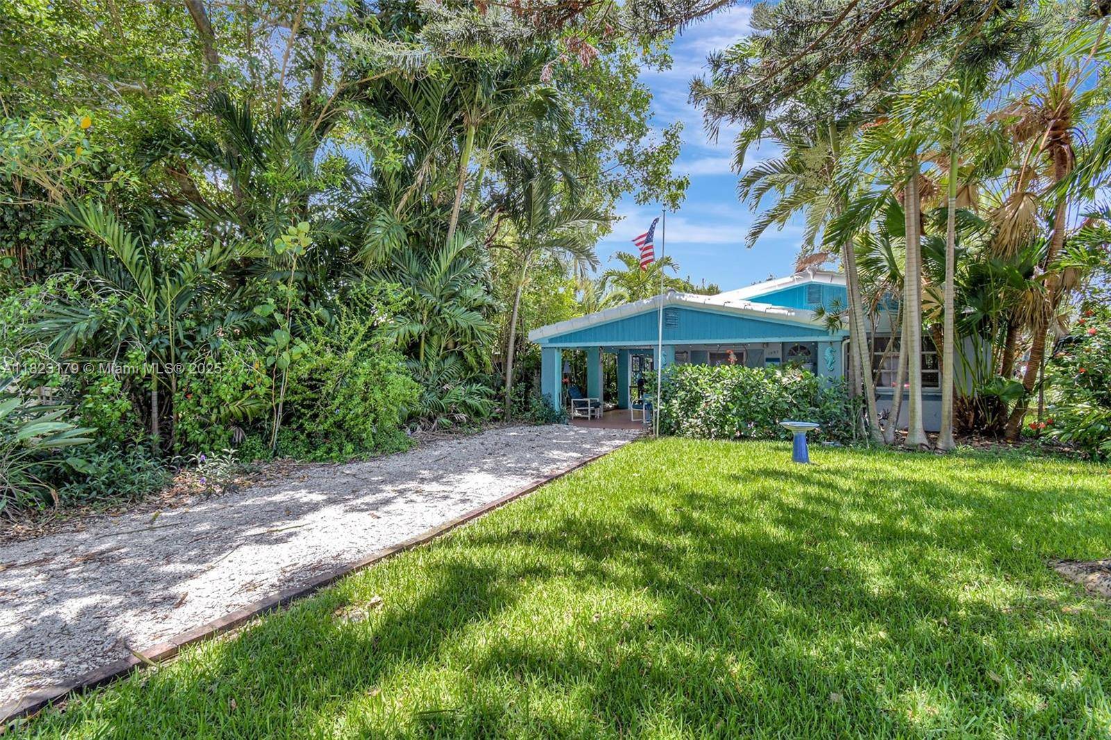 North Miami Beach, FL 33162,1991 NE 178th St