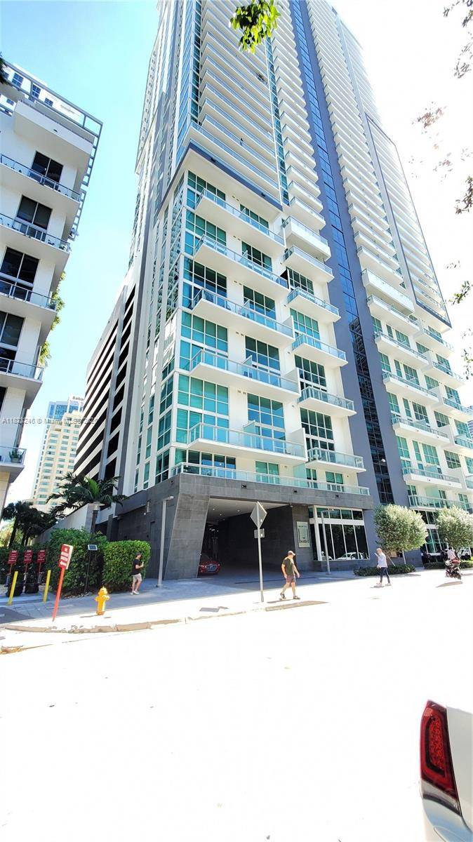 Miami, FL 33131,1080 Brickell Ave #2907