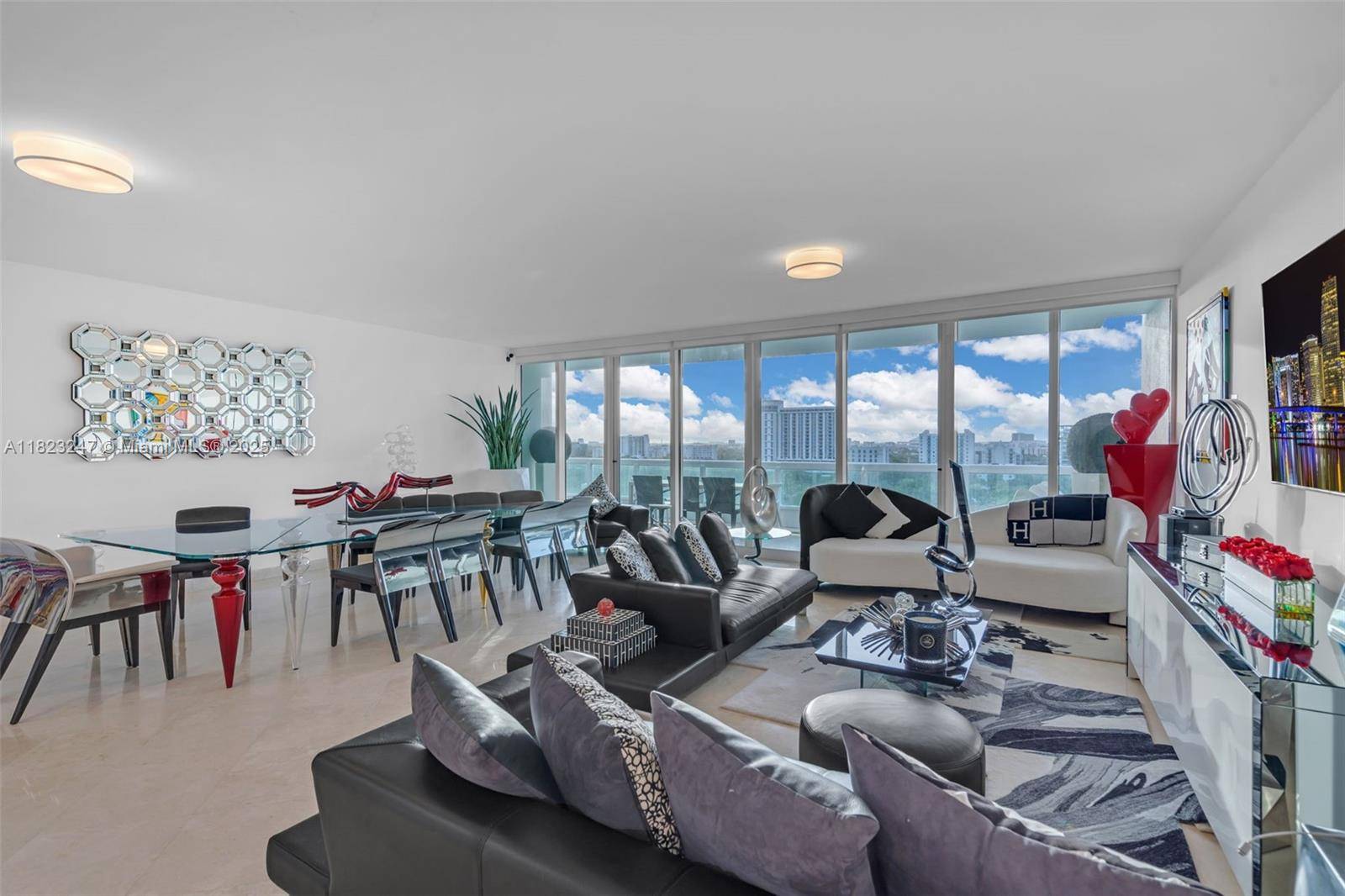 Miami, FL 33129,1643 Brickell Ave #1406