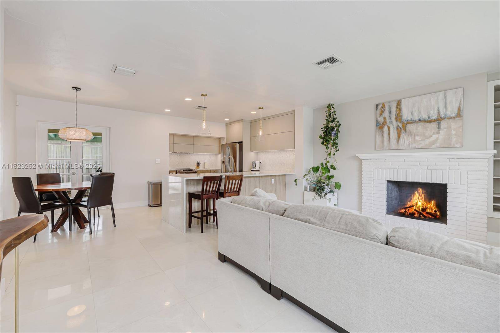 Miami, FL 33156,8600 SW 125th Ter