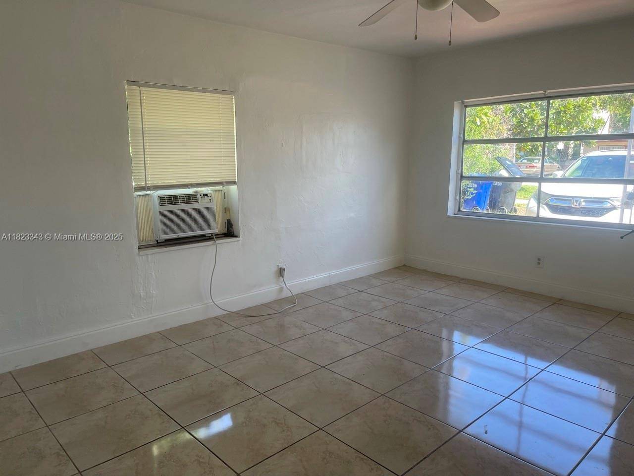 North Miami Beach, FL 33160,2329 NE 173rd St #FRONT