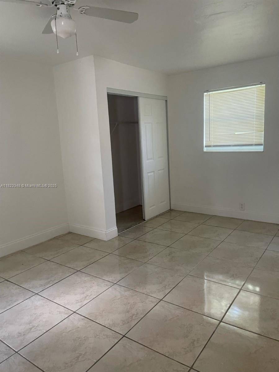 North Miami Beach, FL 33160,2329 NE 173rd St #REAR