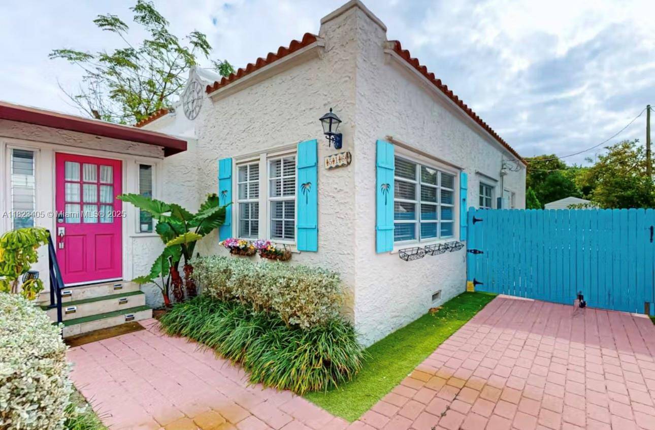 West Palm Beach, FL 33405,516 Hampton Rd