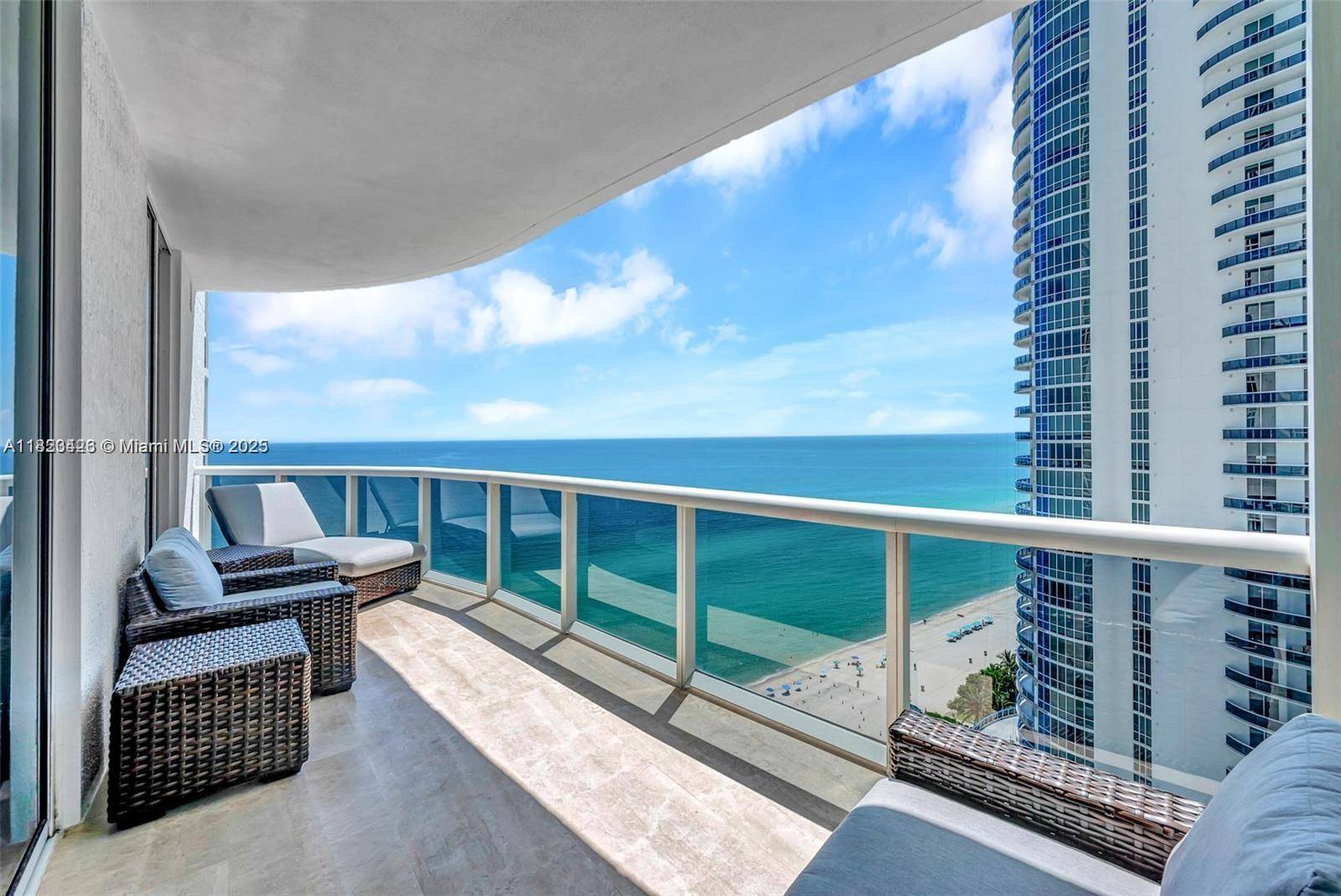Sunny Isles Beach, FL 33160,15901 Collins Ave #2002