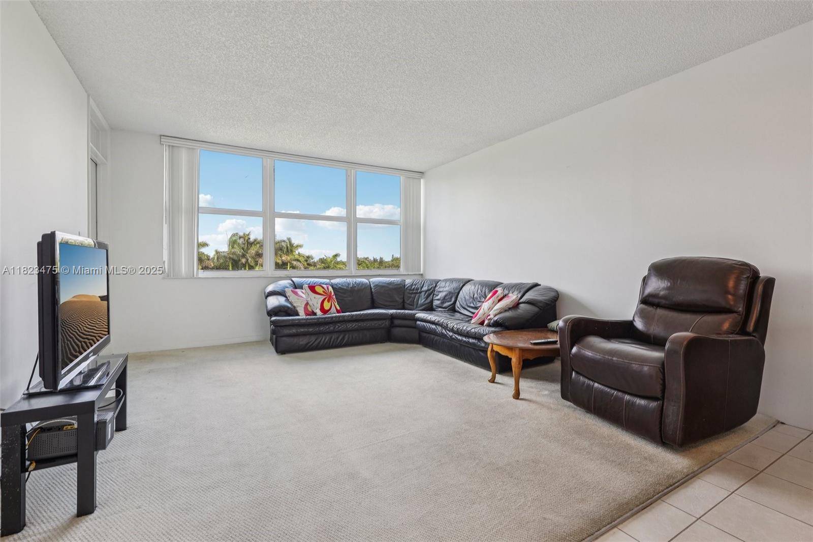 Pembroke Pines, FL 33026,900 Saint Charles Pl #420