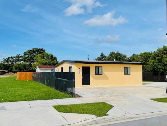Miami, FL 33170,12121 SW 216th St #1