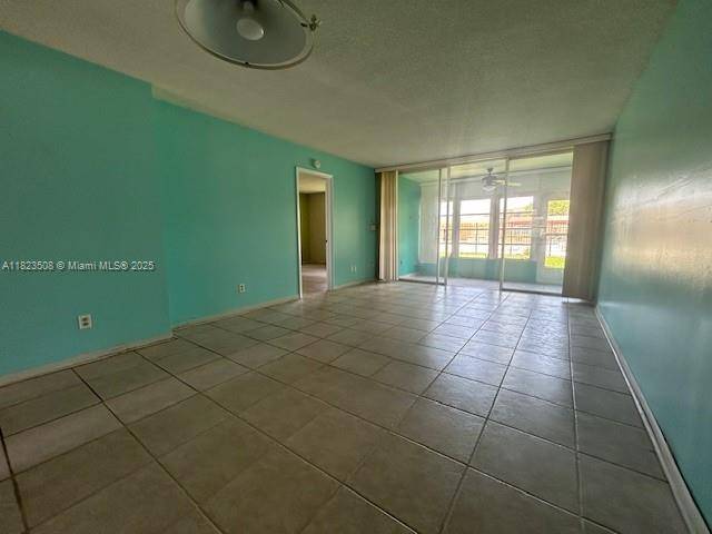Tamarac, FL 33319,6200 NW 62nd St #104