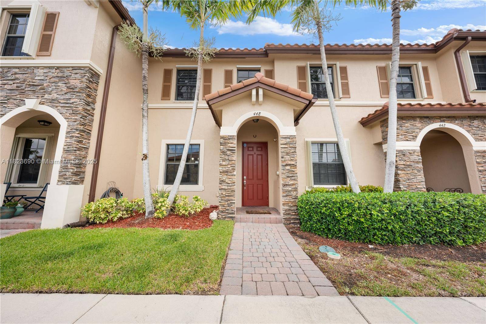 Homestead, FL 33033,448 SE 32nd Ave