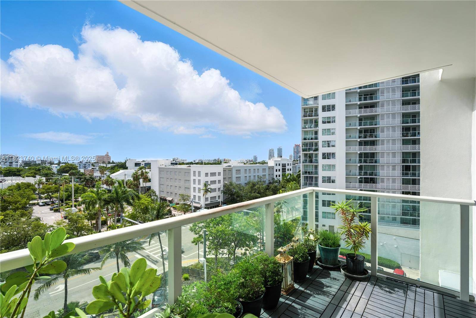 Miami Beach, FL 33139,1000 West Ave #630