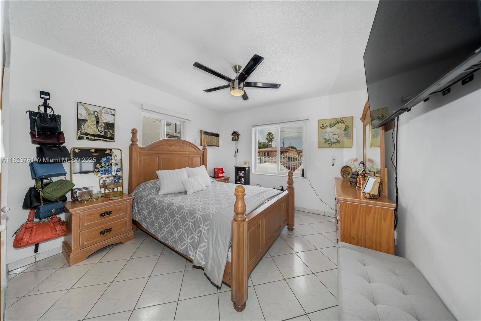 Hialeah, FL 33010,359 E 19th St