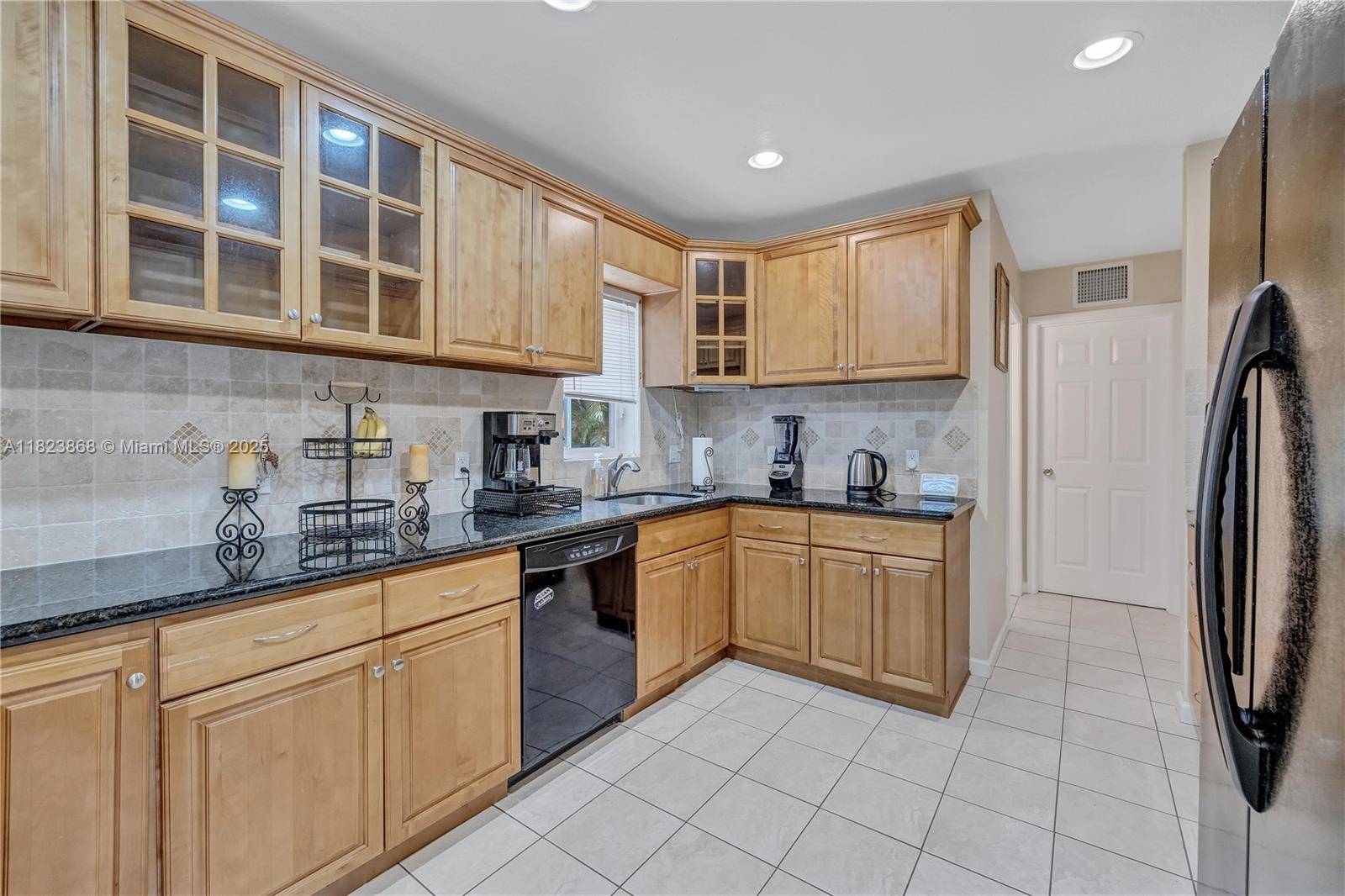Cutler Bay, FL 33189,9921 Dominican Dr