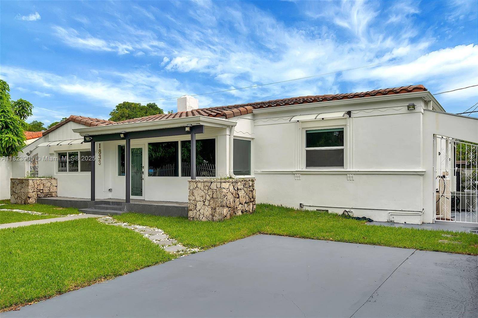 Miami, FL 33145,1833 SW 21st Ter