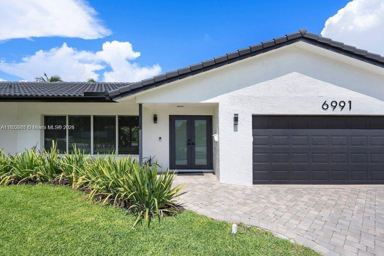 Boca Raton, FL 33487,6991 NE 7th Ave #0