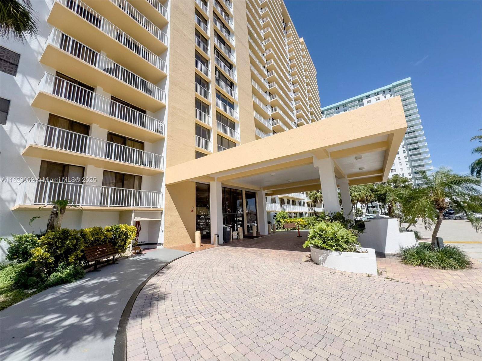 Sunny Isles Beach, FL 33160,290 174th St #2306