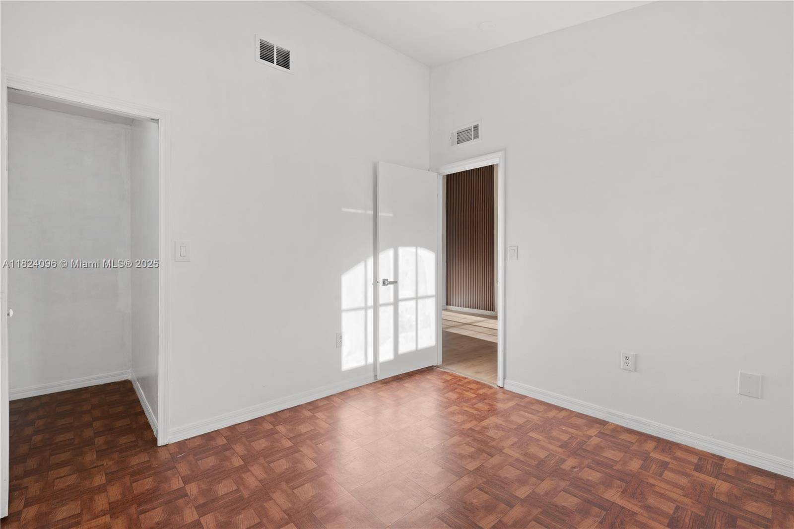 Homestead, FL 33035,2911 SE 13th Ave #205-49