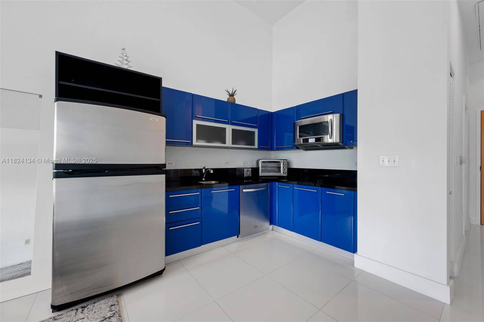 Miami, FL 33132,253 NE 2nd St #232