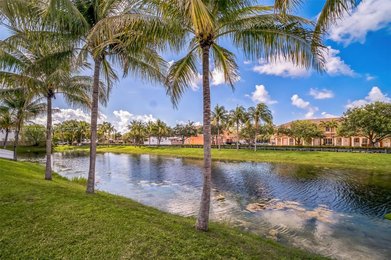 Homestead, FL 33032,10846 SW 242nd St
