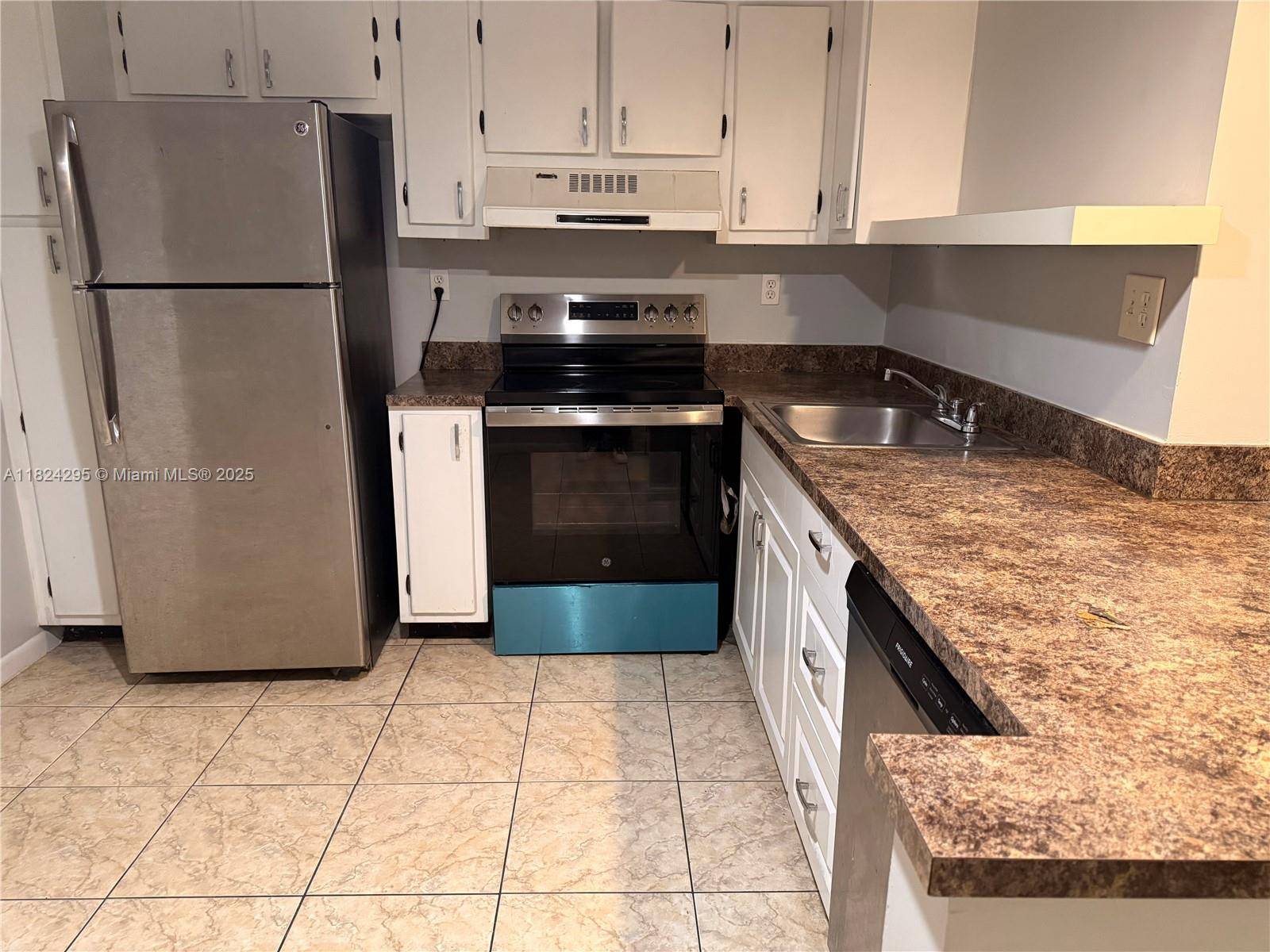 Tamarac, FL 33321,7750 W Mcnab Rd #104
