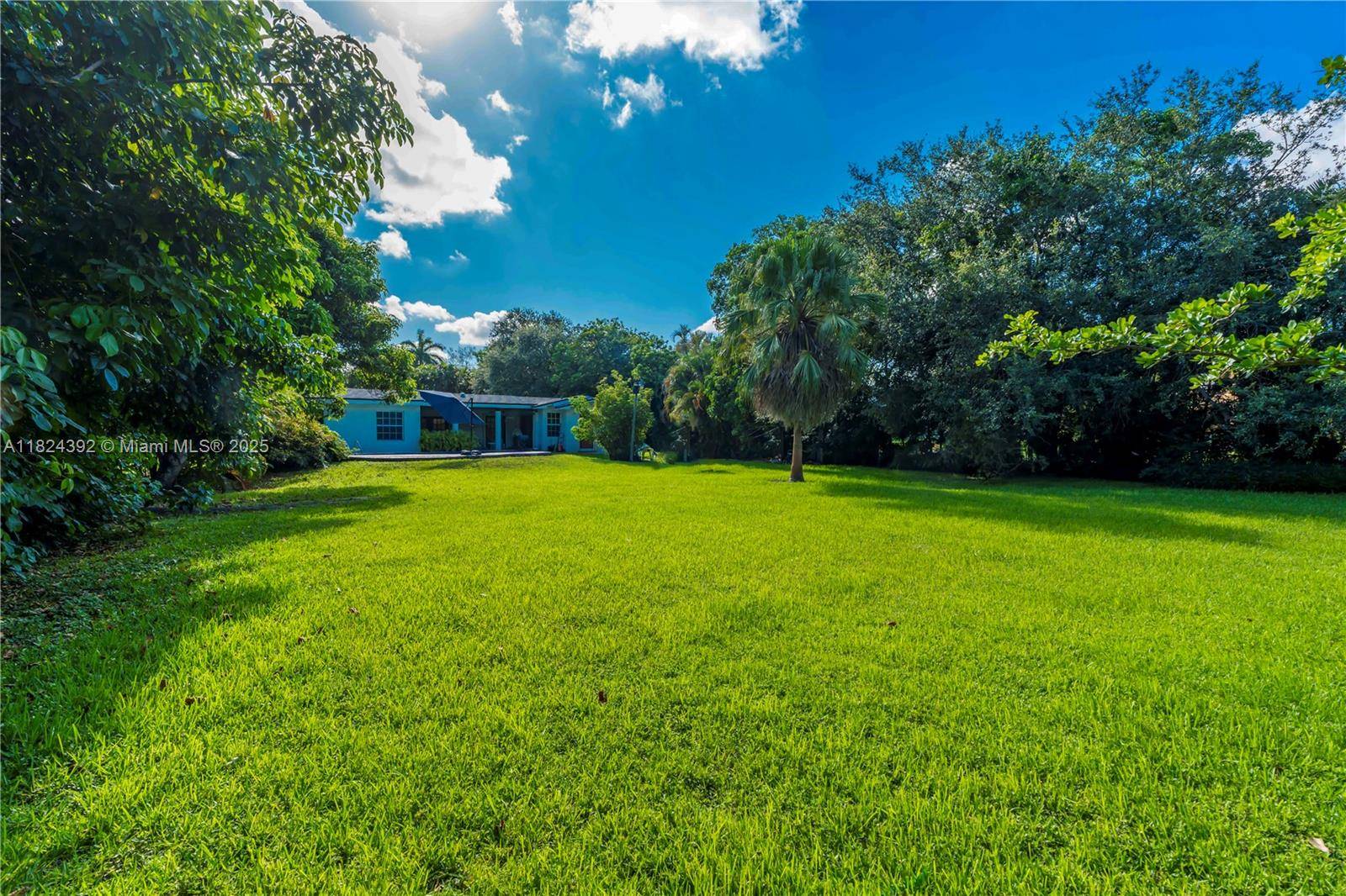 Davie, FL 33328,10901 SW 31st St