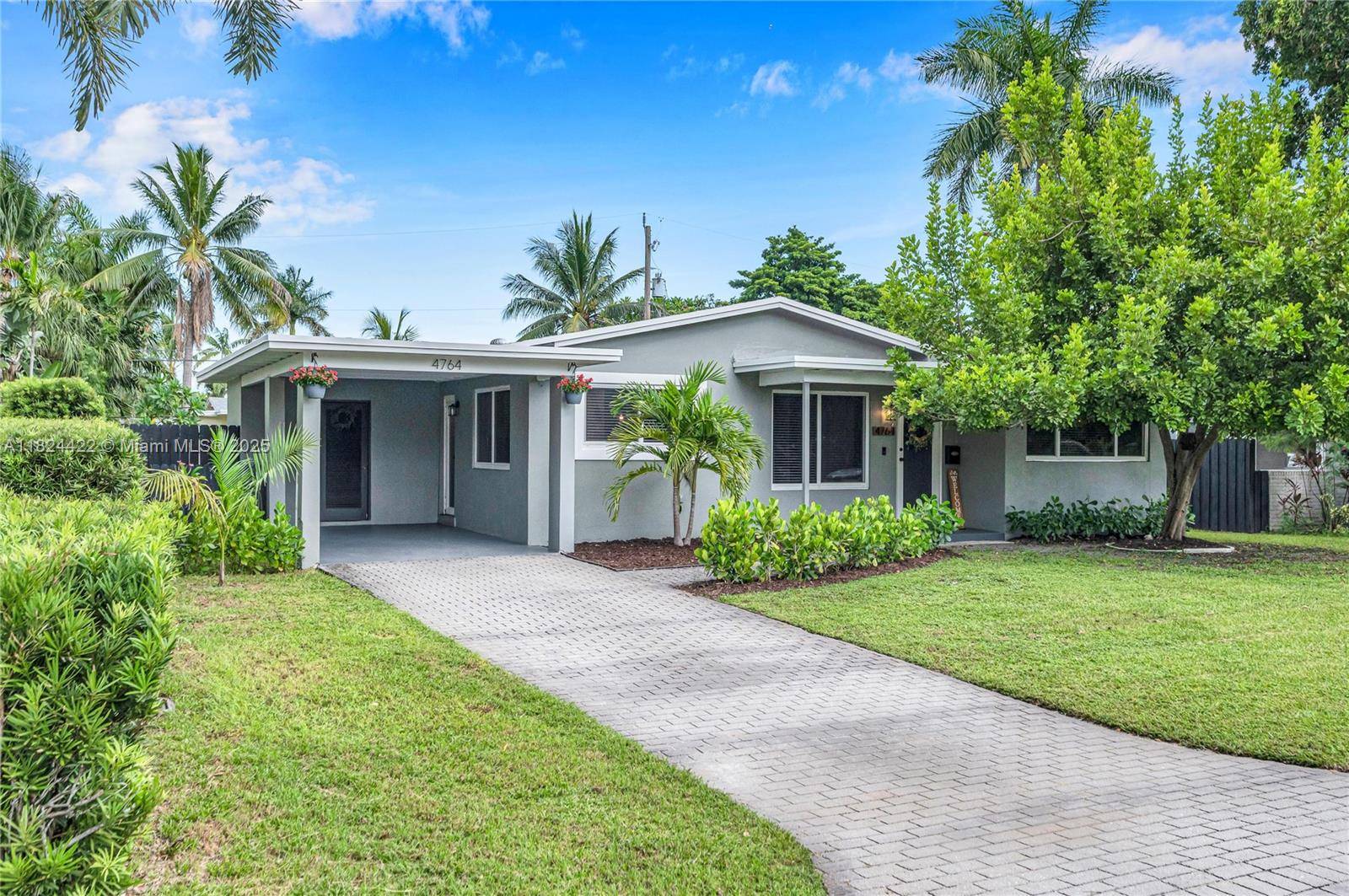 Oakland Park, FL 33334,4764 NE 15th Way