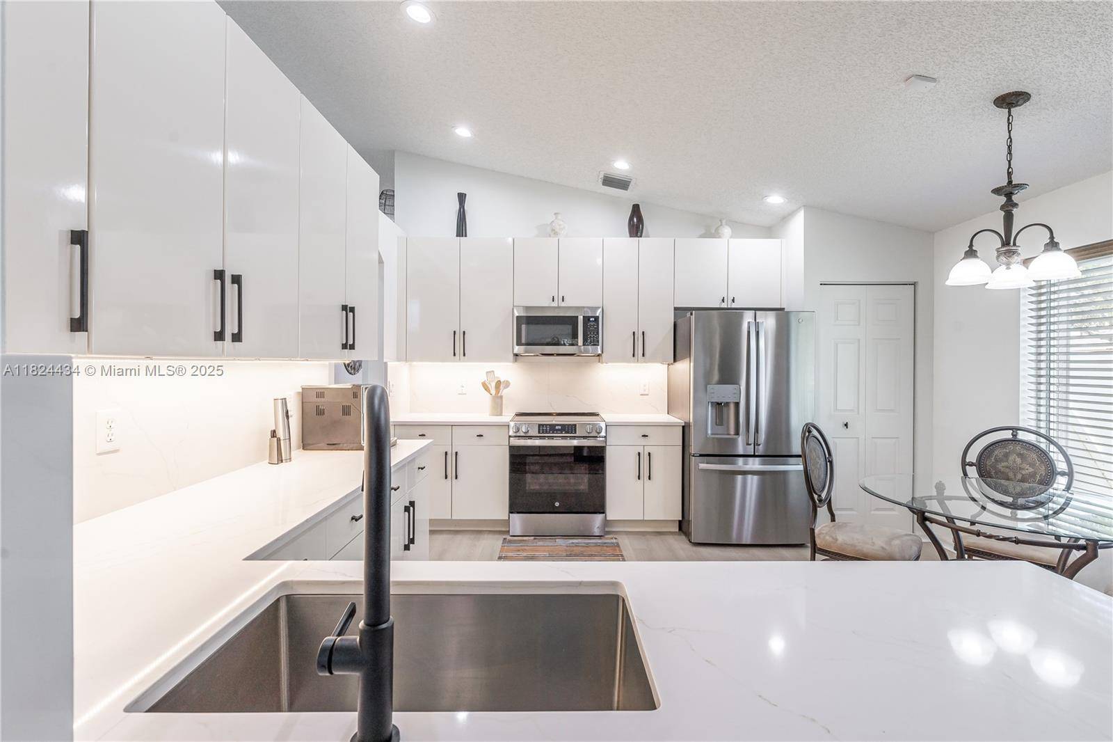 Pembroke Pines, FL 33028,14295 NW 18th Pl
