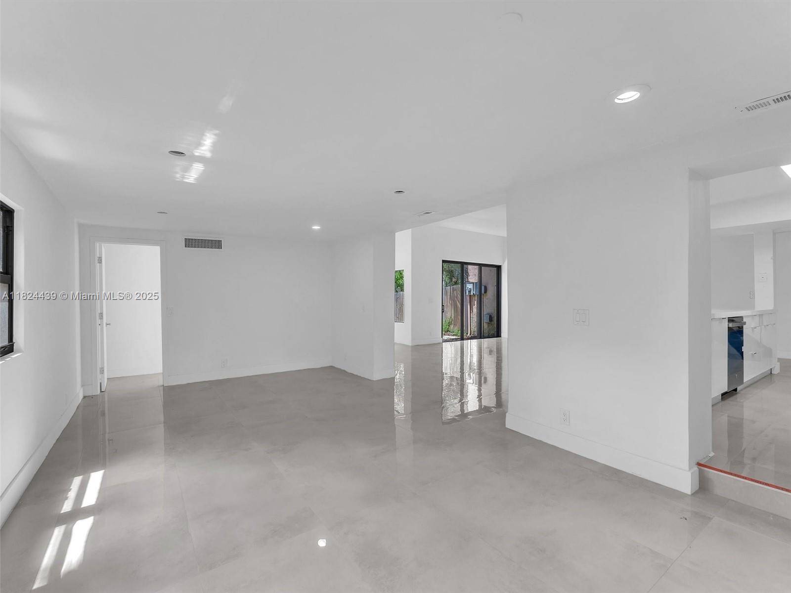 Hollywood, FL 33021,3427 Atlanta Dr