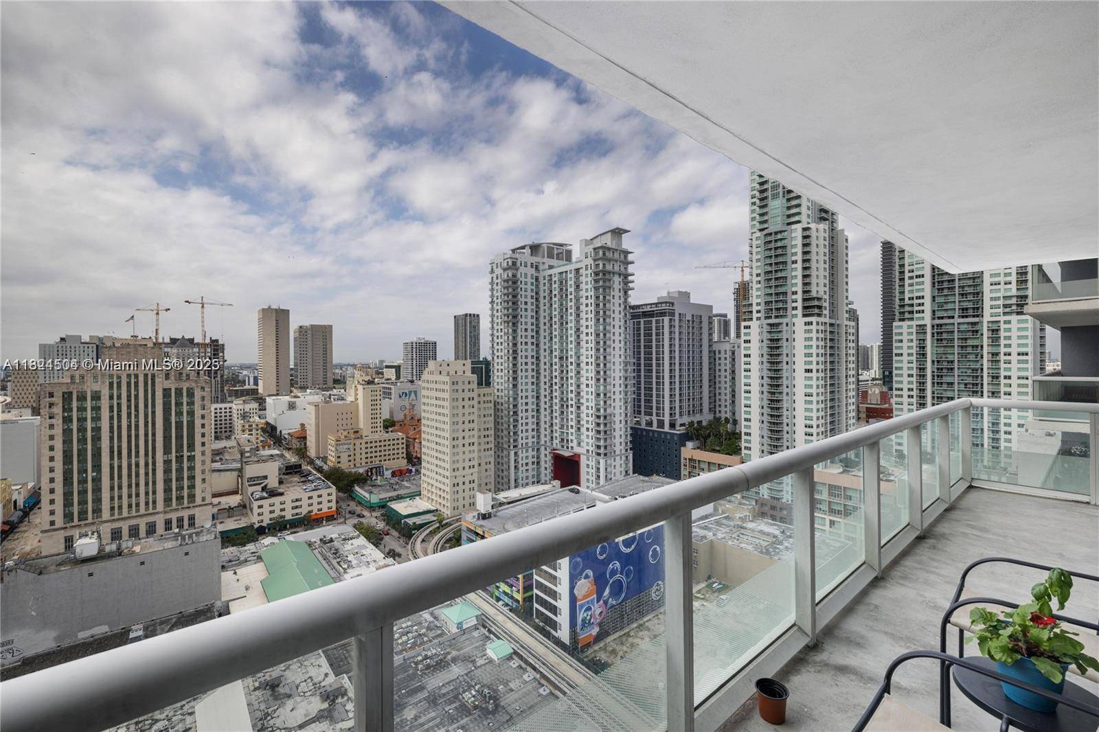 Miami, FL 33132,50 Biscayne Blvd #2407