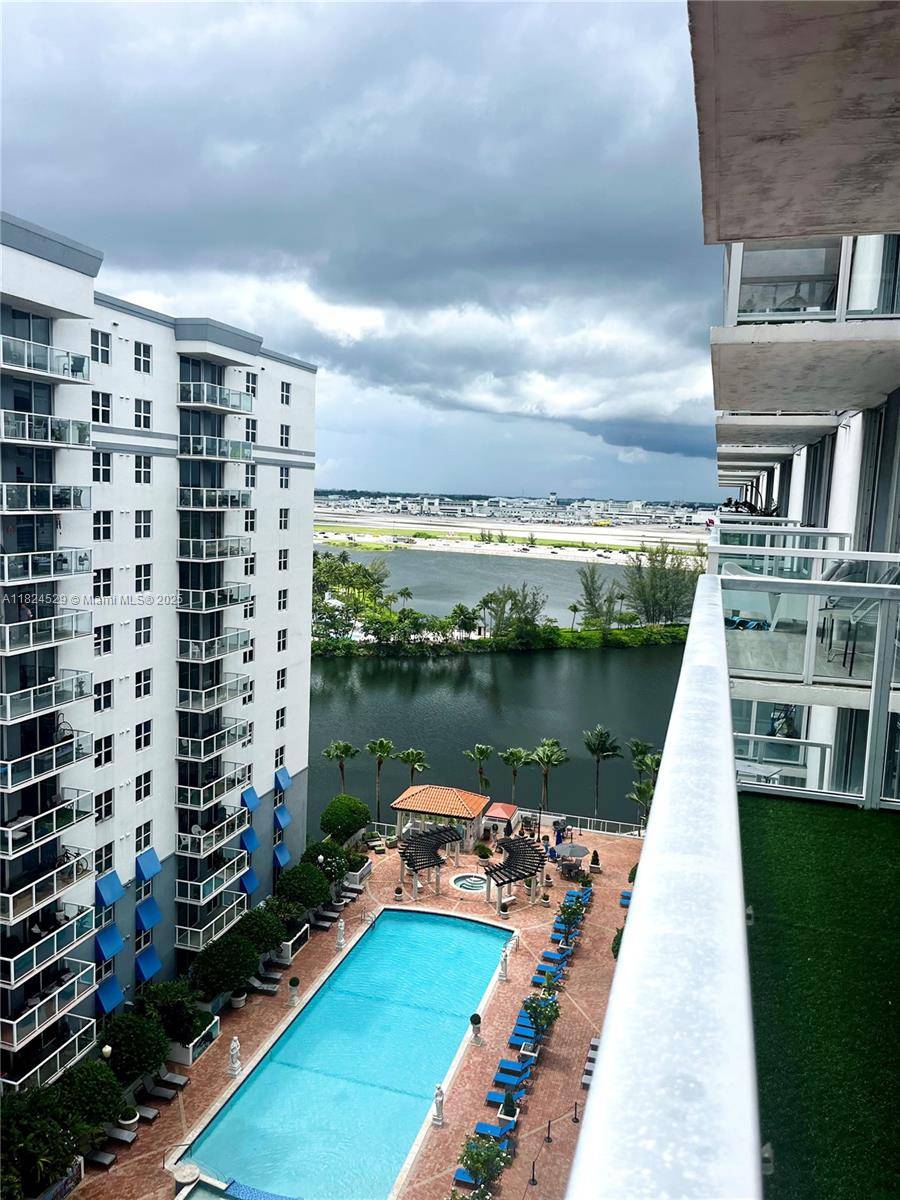 Miami, FL 33126,5077 NW 7th St #1518