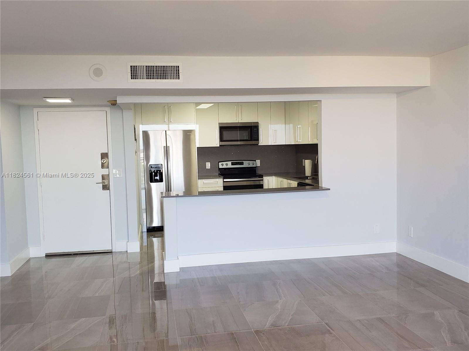North Miami, FL 33181,13499 Biscayne Blvd #1105