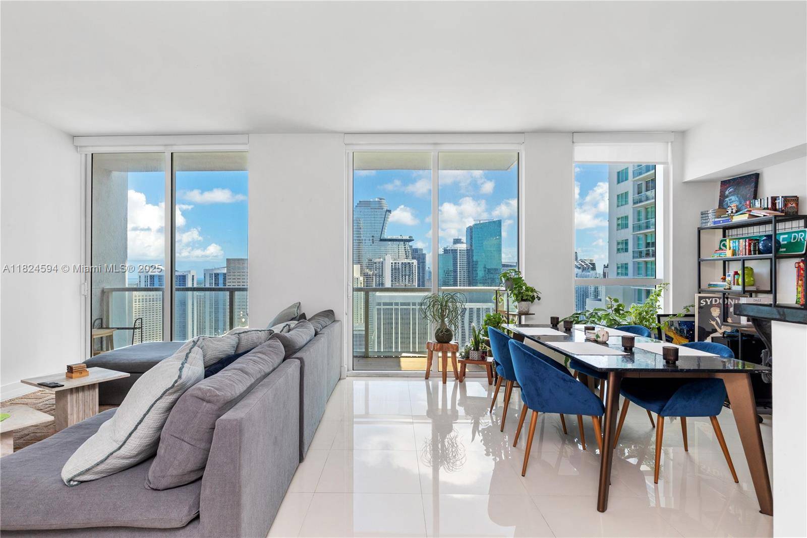 Miami, FL 33132,244 Biscayne Blvd #4107