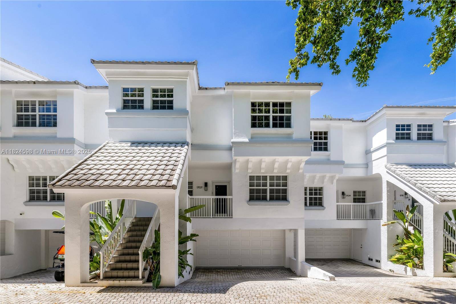 Fort Lauderdale, FL 33301,1707 E Las Olas Blvd #4