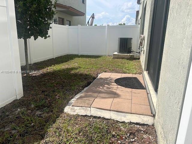 Hialeah, FL 33018,10006 W 32nd Ln #10006
