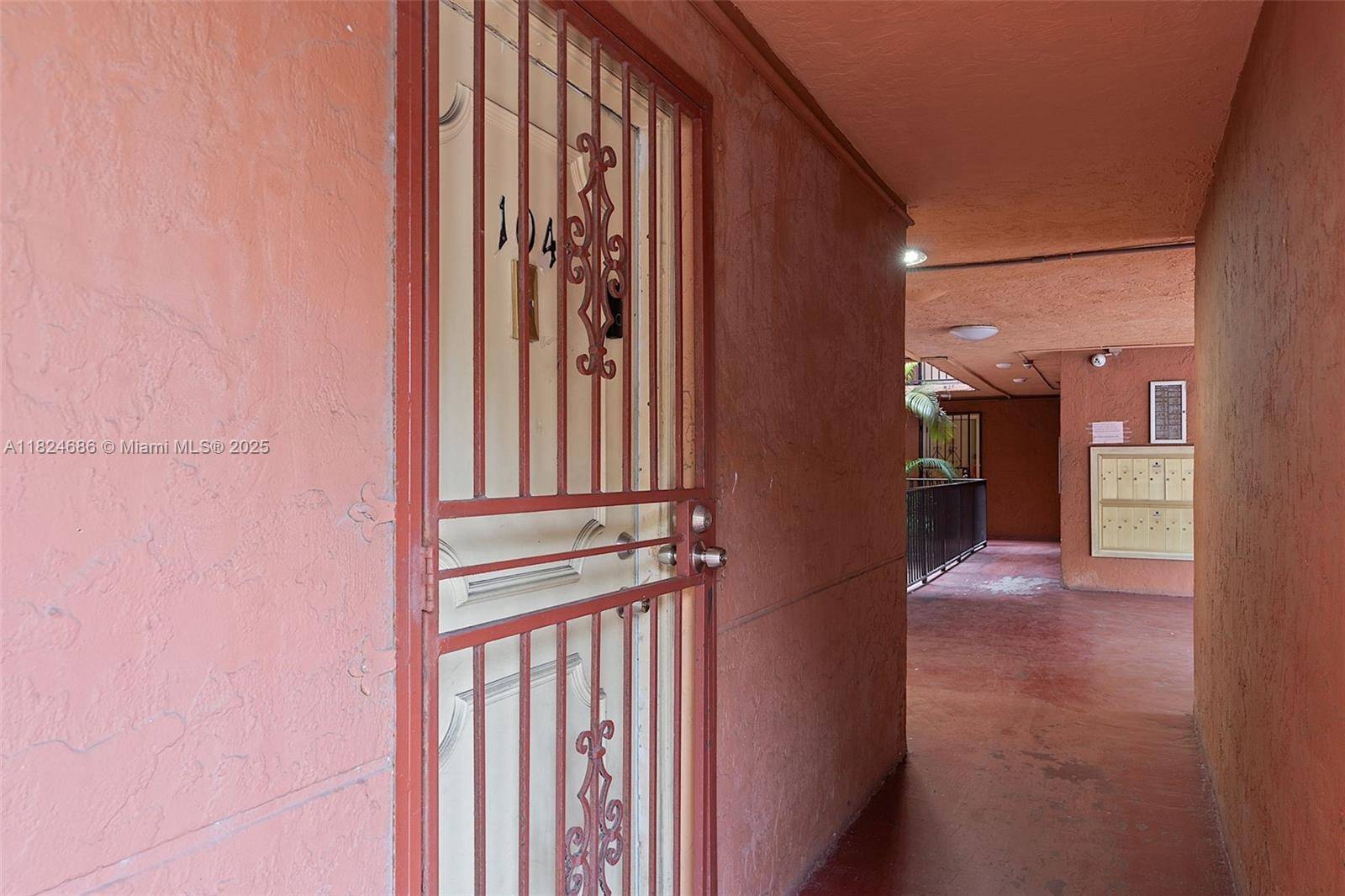 Hialeah, FL 33012,6620 W 2nd Ct #104