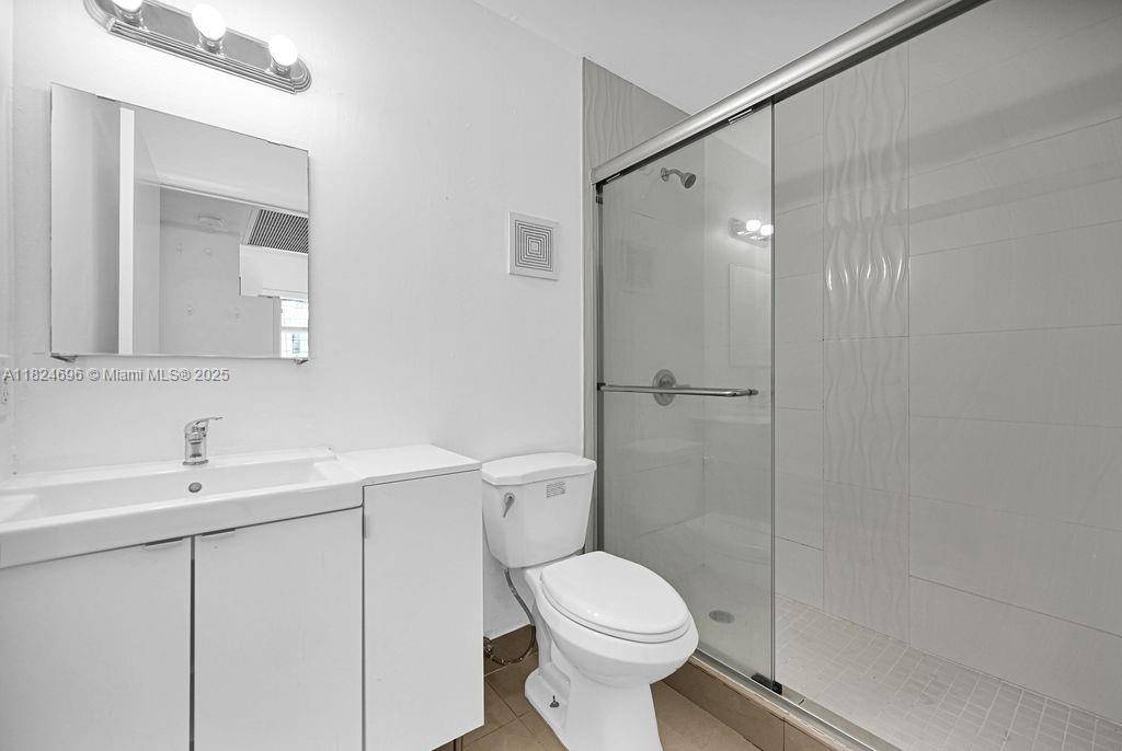 Miami Beach, FL 33139,1409 Euclid Ave #10